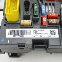 Cargar imagen en el visor de la galería, Wanautoparts Brand New Genuine Fuse Box Unit Assembly Under Bonnet 9809742880 9666700480 BSM R05=R20 For Peugeot 307 308 408 Citroen C4